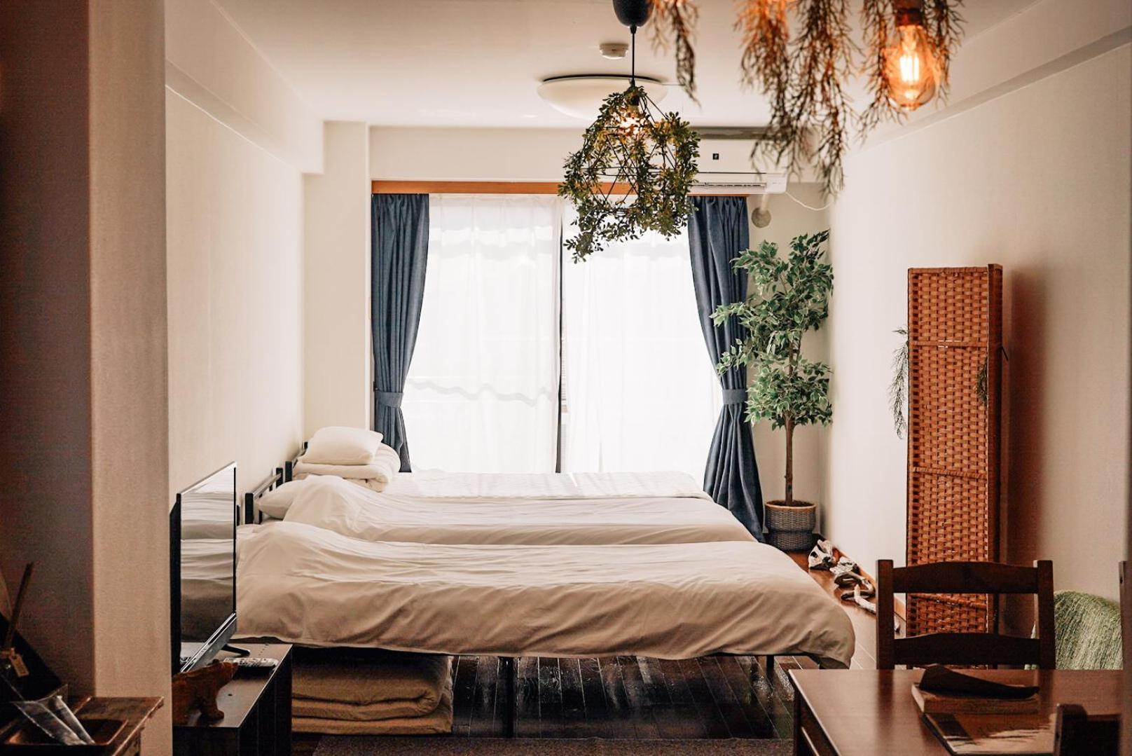 Tipy Records Inn Room أُداوَرَ الغرفة الصورة